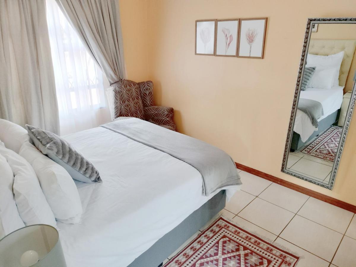 Sunrise Guesthouse Pretoria-Noord Eksteriør billede